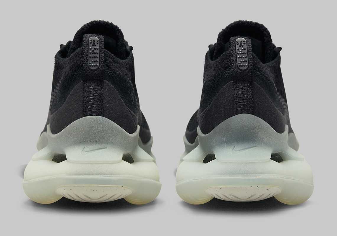Нови дамски маратонки Nike Air Scorpion FK 38,39