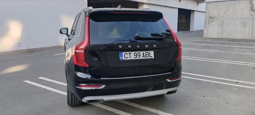 Vând Volvo xc90 2016 D5