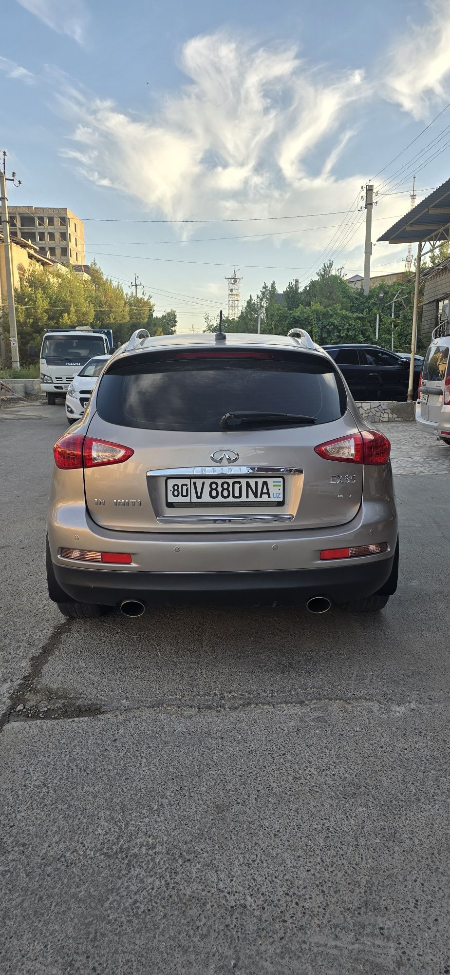 Инфинити эх 35 идеал холатда