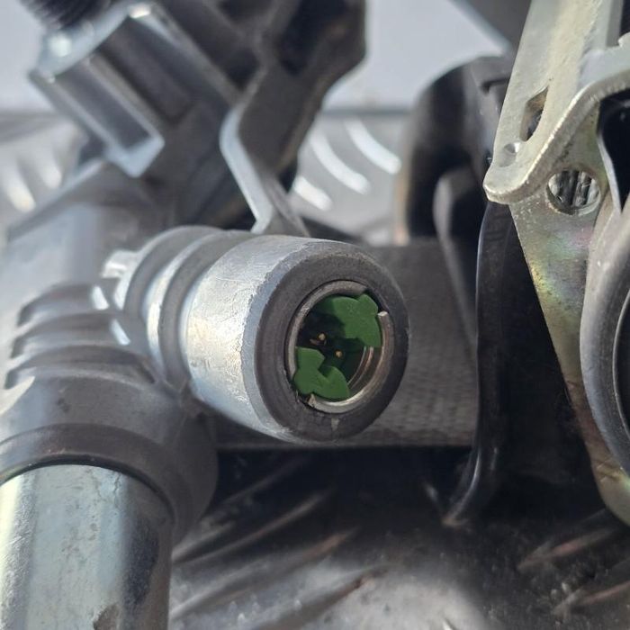 Centura de siguranta stanga fata Opel Corsa D facelift