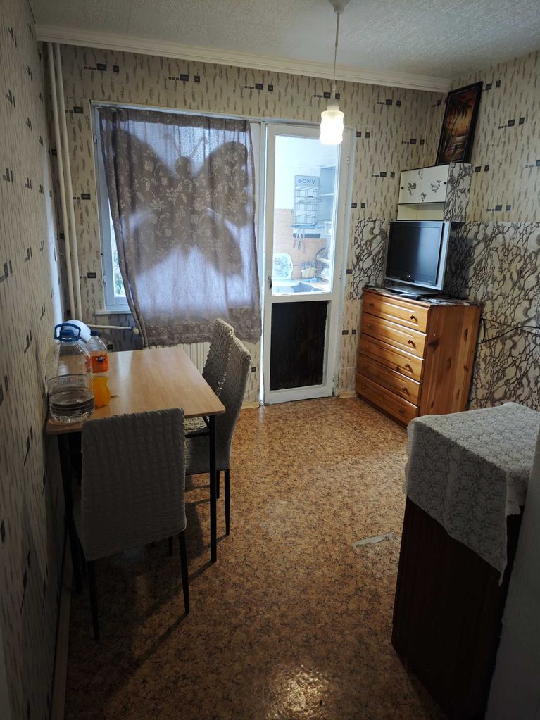 Продава се Двустаен апартамент в Пловдив, Тракия - 61 кв.м за 1509 €/кв.м - Снимка #2