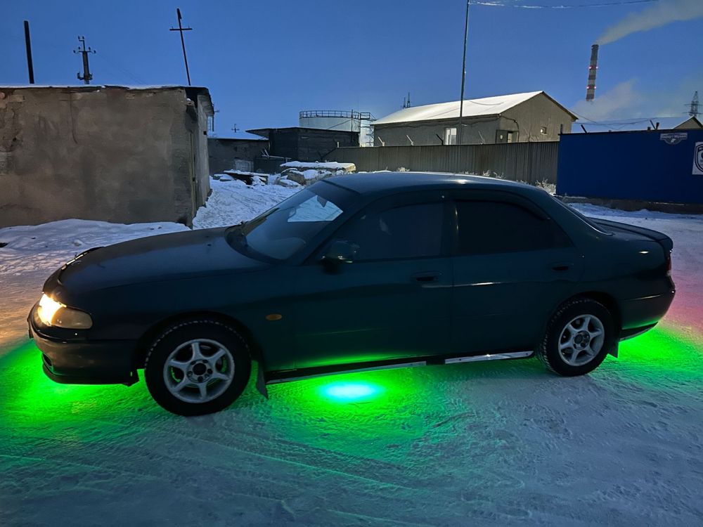 продам мазду кронос