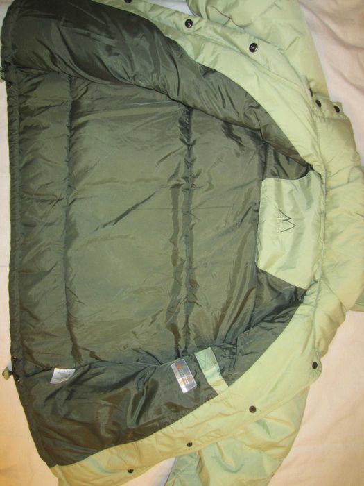 Geaca dama Adventure, masura S, puf+fulgi, gluga in guler