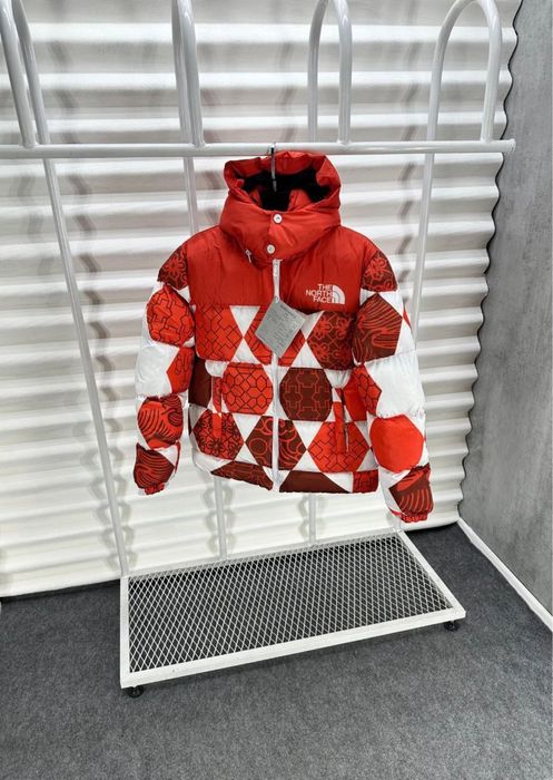 Geaca Iarna The North Face ! Model 2025