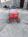 Vănd tractoras urgent