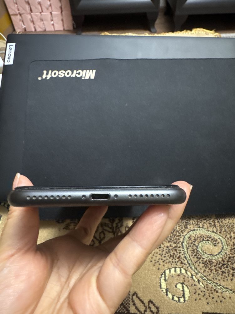 Iphone 8 plus 64 GB