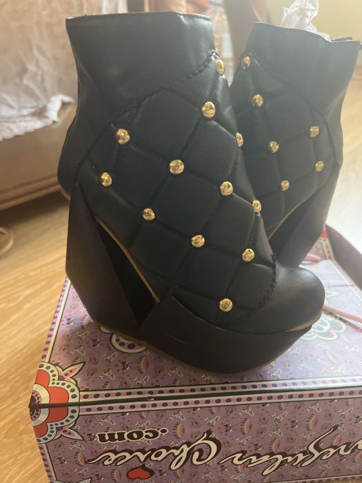 Irregular choice ,дамски боти