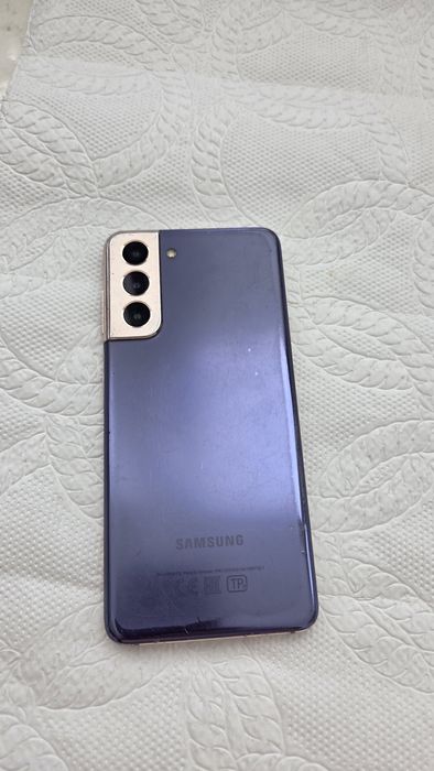 Срочно продам Самсунг s21