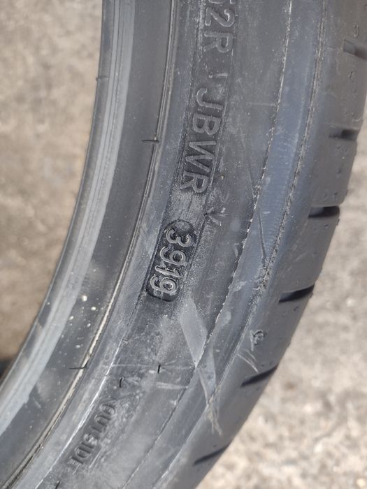 Нови 235/40/18 Dunlop S maxxRT2 dot3919