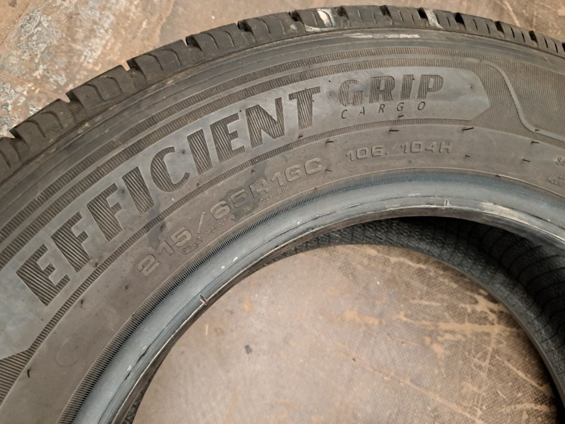 2 anvelope 215/65 R16 C Goodyear