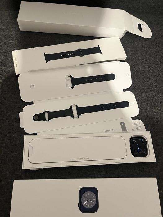 Apple Watch Series 8, 45mm, Midnight Aluminium Case, A2771