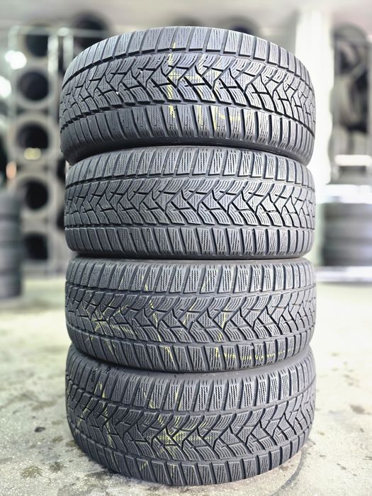 4x 205/55/16 M+S DUNLOP Stare excelentă