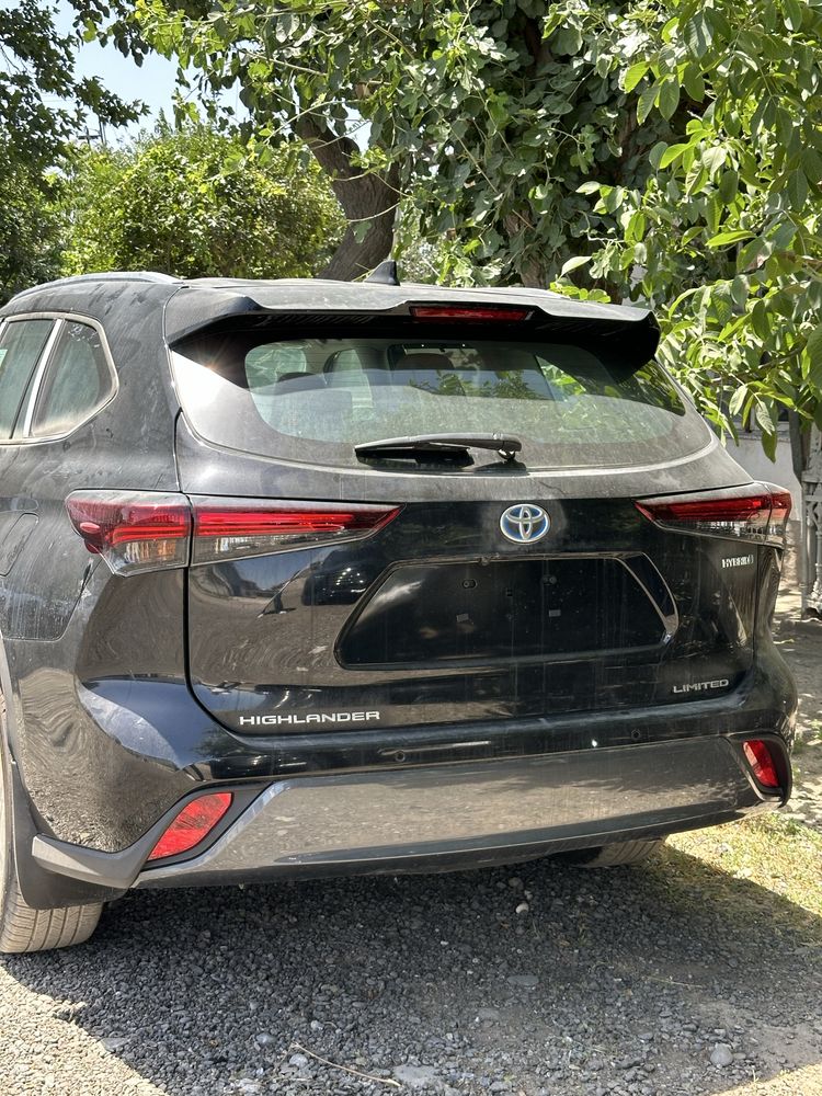 Toyota highlander limitet gibrid full