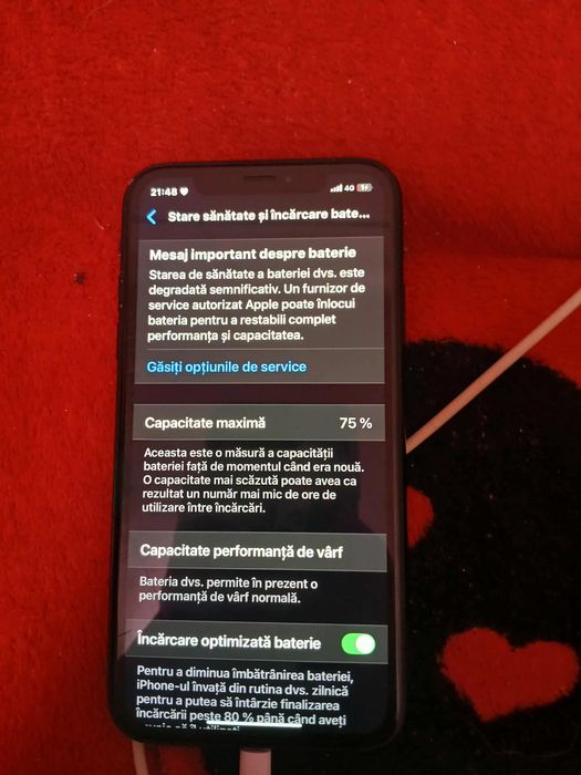 Vand Iphone Xr, baterie 75% perfect functional
