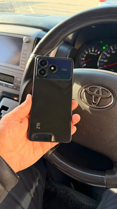 Продам ZTE  Blade A36  4+8/64  Новый