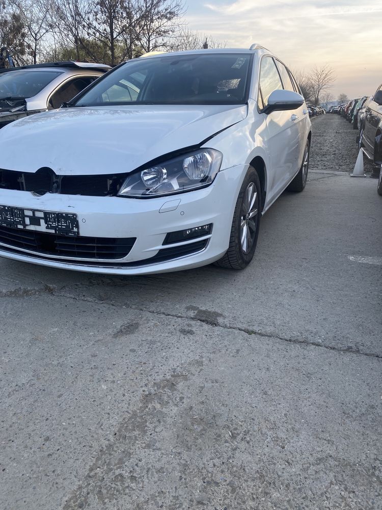 Interior scaune față cu încălzire și banchete Volkswagen Golf 7 Break