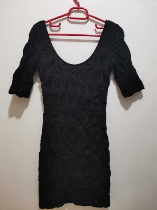 Rochie Bershka mărimea M