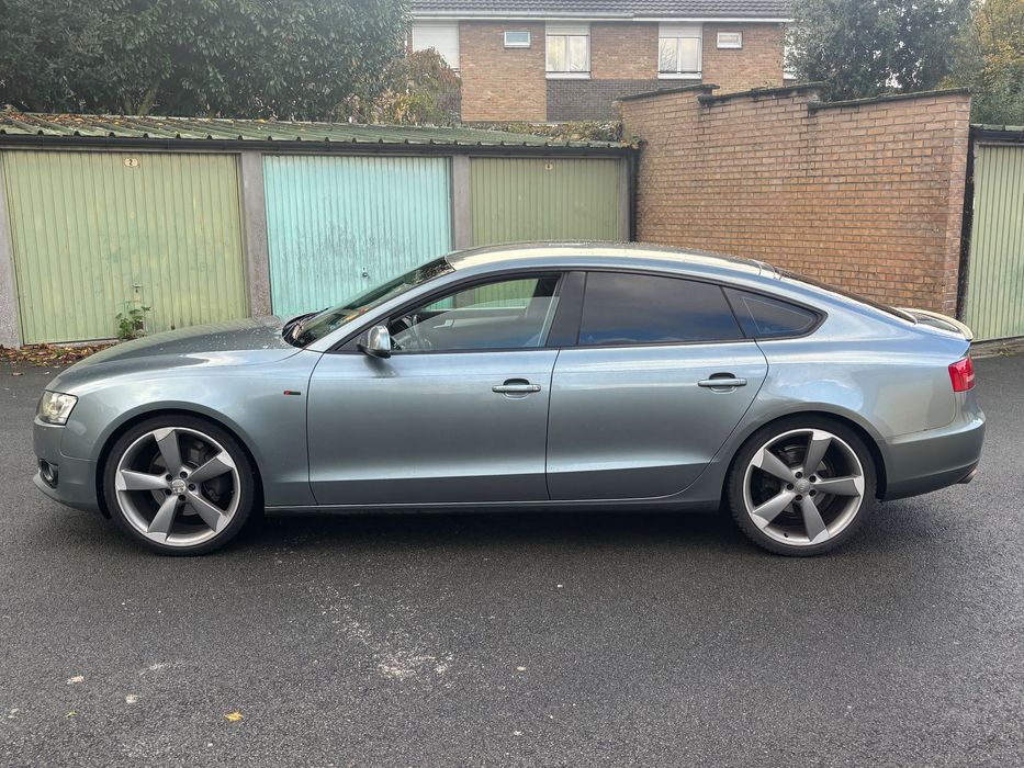 Audi A5 2.7 TDI SLINE