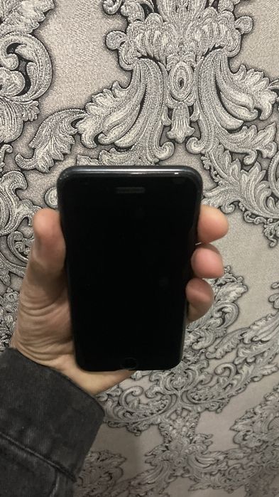 Ip 7  32 pa  xolati yaxshi aybi batare almashtirish kerak