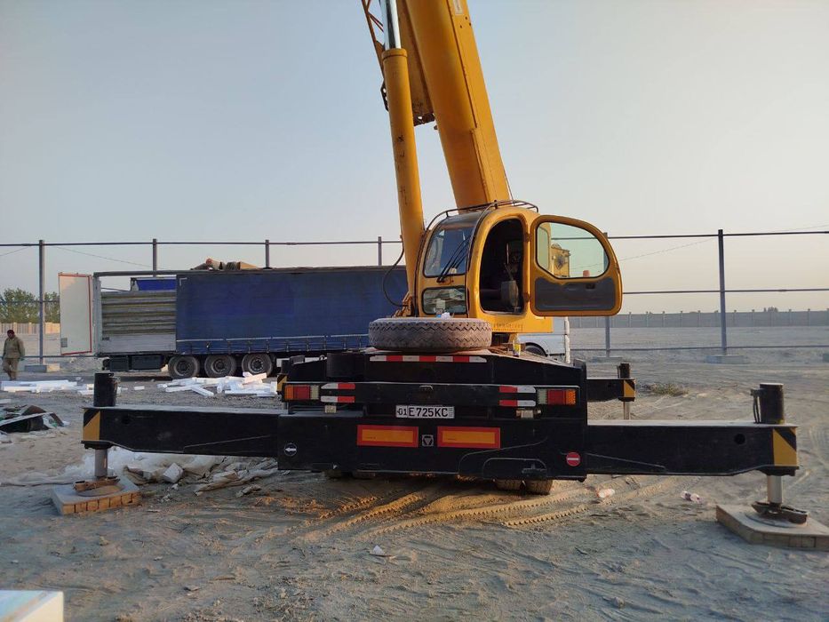 XCMG qy50k-2 Продаётся автокран автокран  сотилади