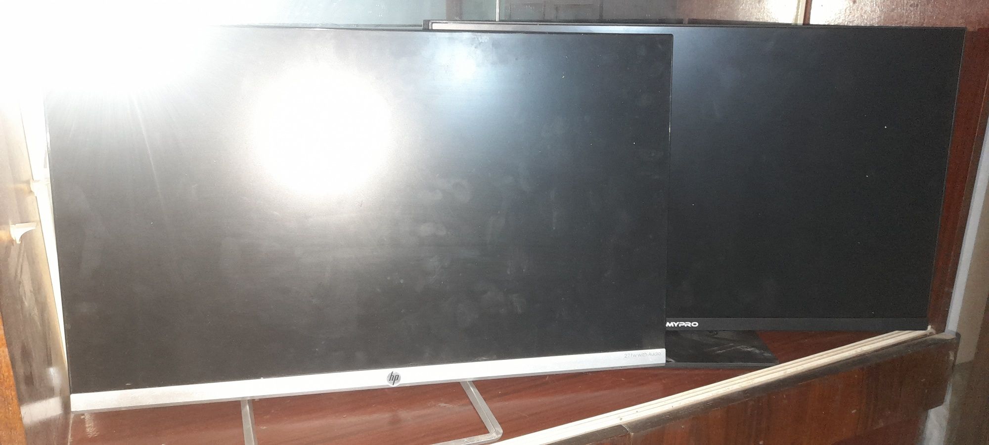 27 tali IPS bez ramka monitorla sotiladi zapchastka