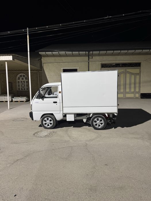 2017 йилда ишлаб чикарилган Лабо афтомашинаси сотилади