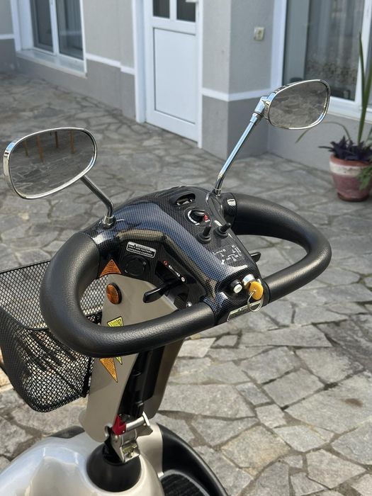 Инвалидна количка/скутер