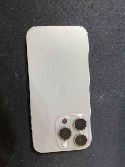 Iphone 15 pro Titan