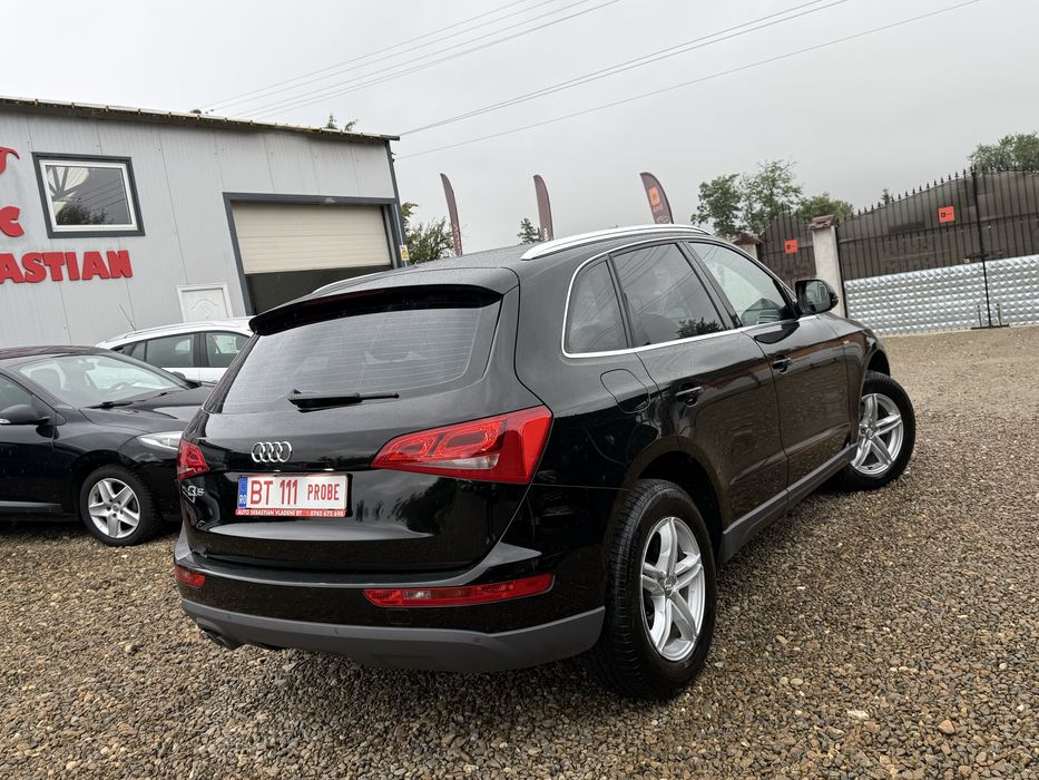 Audi Q5 Ambiente / 2.0 TDI 143 CP Euro 5 / 2010 / 4x4 Quattro / 9.999€