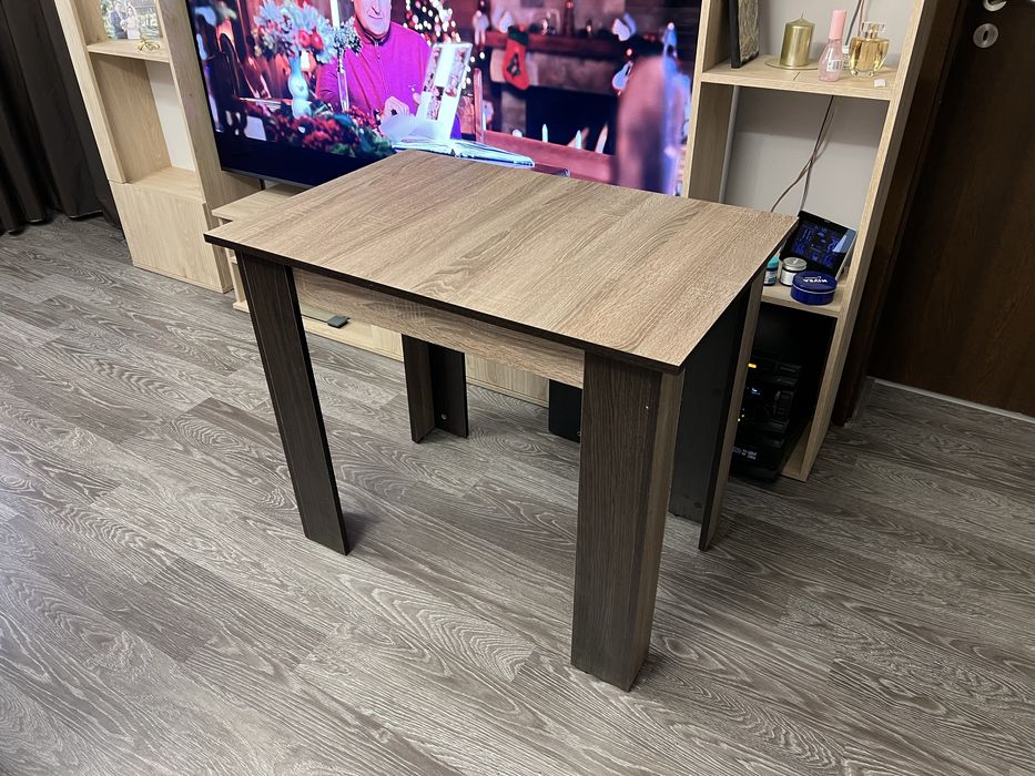 Холна/трапезна маса