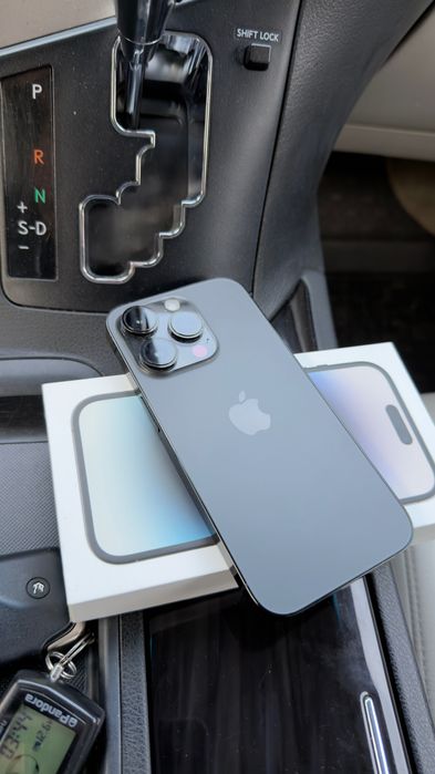 Продам IPhone 14 pro 256 GB