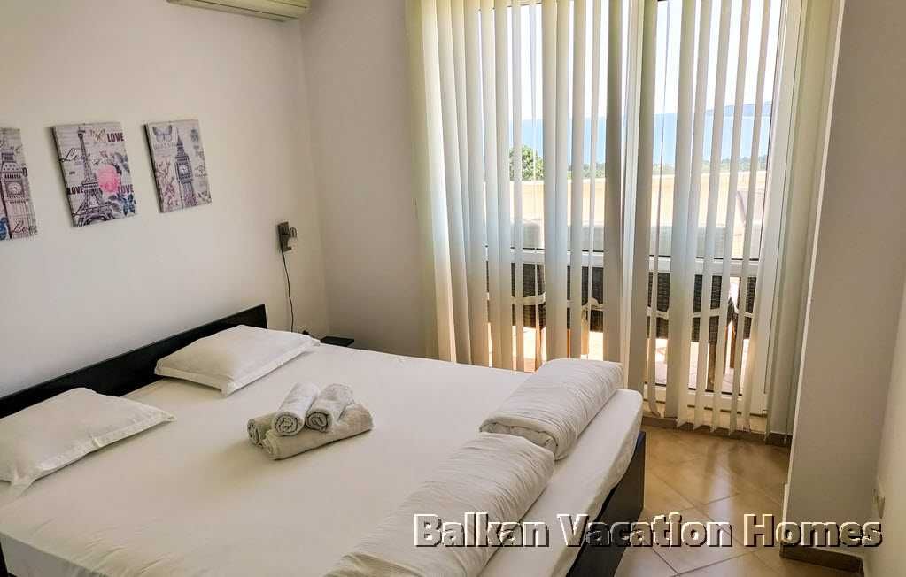 Продава се Тристаен апартамент в Бяла - 106 кв.м за 850 €/кв.м - Снимка #7