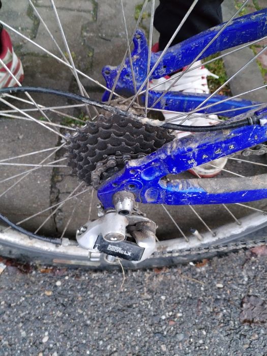 Vând bicicleta Cycle Wolf