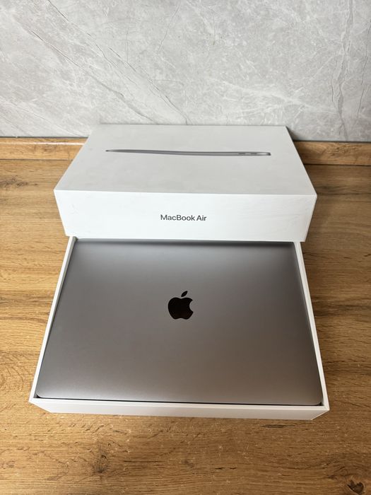 MacBook Air 13 DC 8GB/256GB space gray