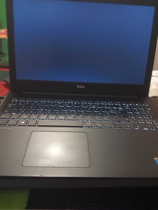 Laptop DELL LATIDUDE 3550 Windows 11(cadou Craciun)