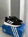 Детские кроссовки adidas
