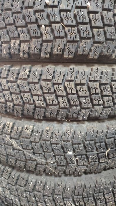 Зимни гуми за Лада Нива 175/80 R16