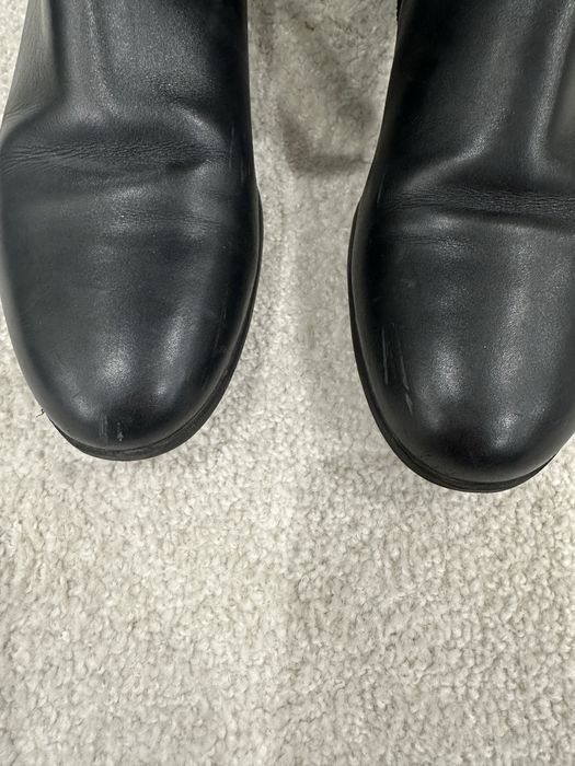 Ботуши от естествена кожа на Fratelli Rossetti.