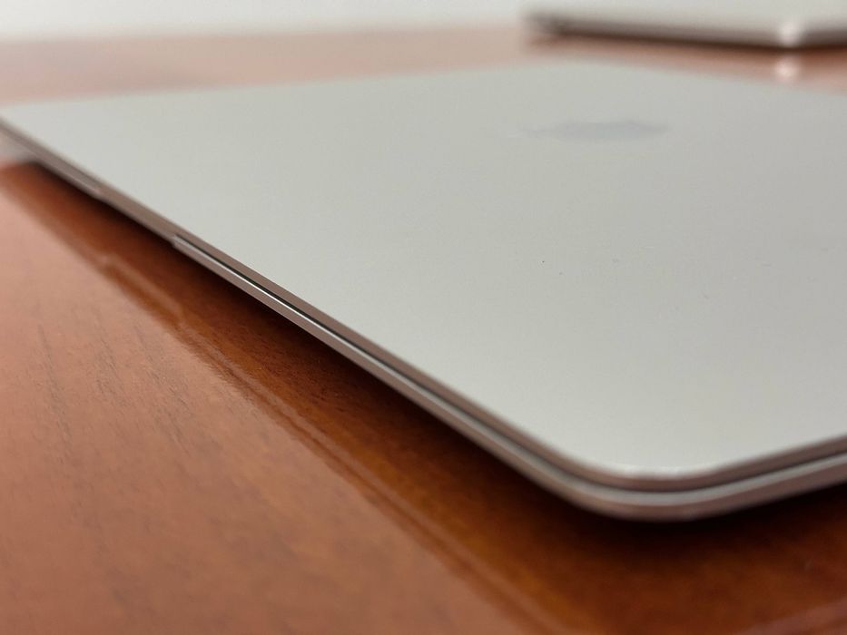 MacBook Air 13, M1 (2020)
