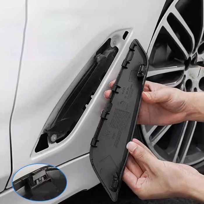 Ornament trim masca aripa nergu lucios piano black Bmw Seria 5 G30 G31