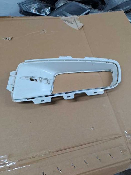 Grila proiector stanga originala Bmw X5 E70 an 2007-2010