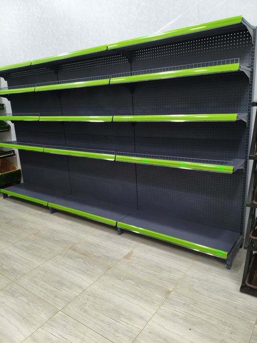 стелаж сотилади 1 ой ишлатилган  энига 3,60м буйига 2,05.