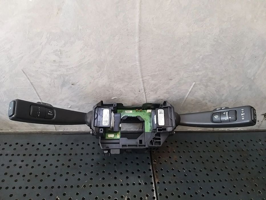 Bloc manete semnalizare stergator parbriz volvo xc60 31394008 31394001 31343022