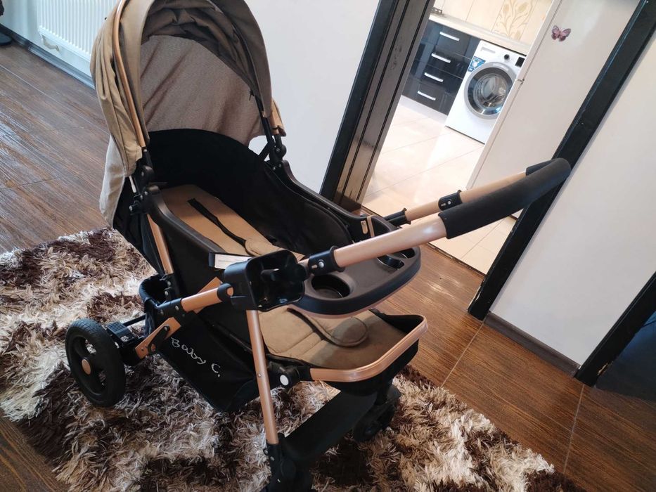 Vând Carucior sport Baby Care