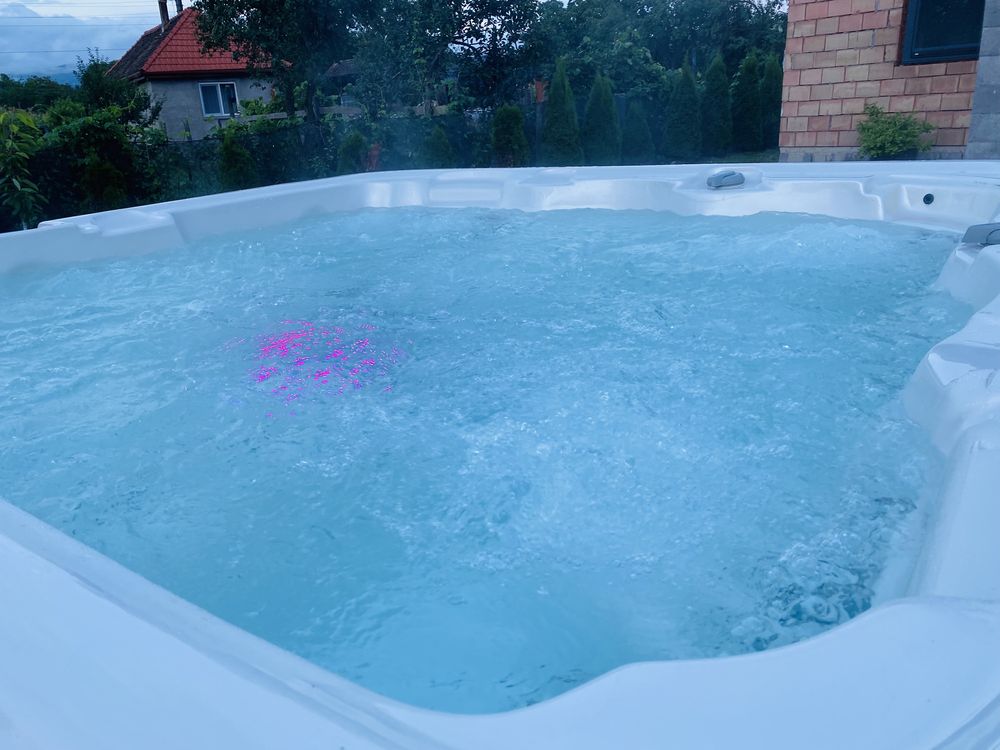 Jacuzzi pentru exterior