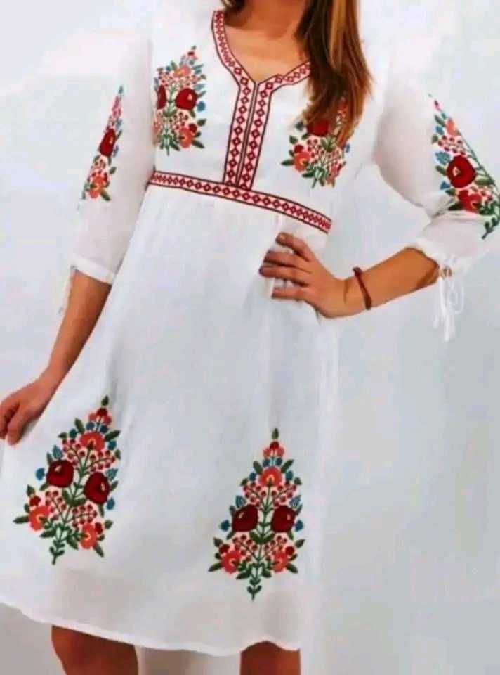 Rochie brodată nouă, XL