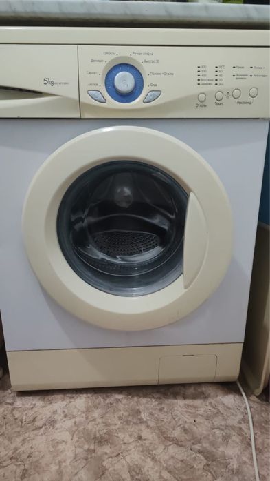 Продам стиральную машину