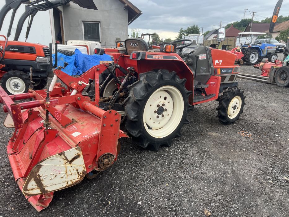 Tractoras tractor yanmar F7