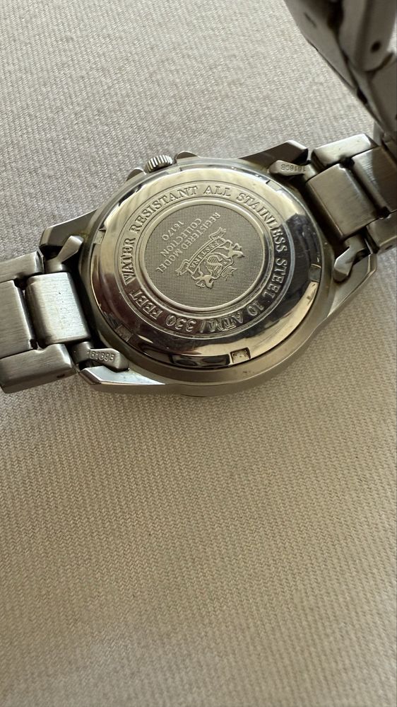 Продавам Festina