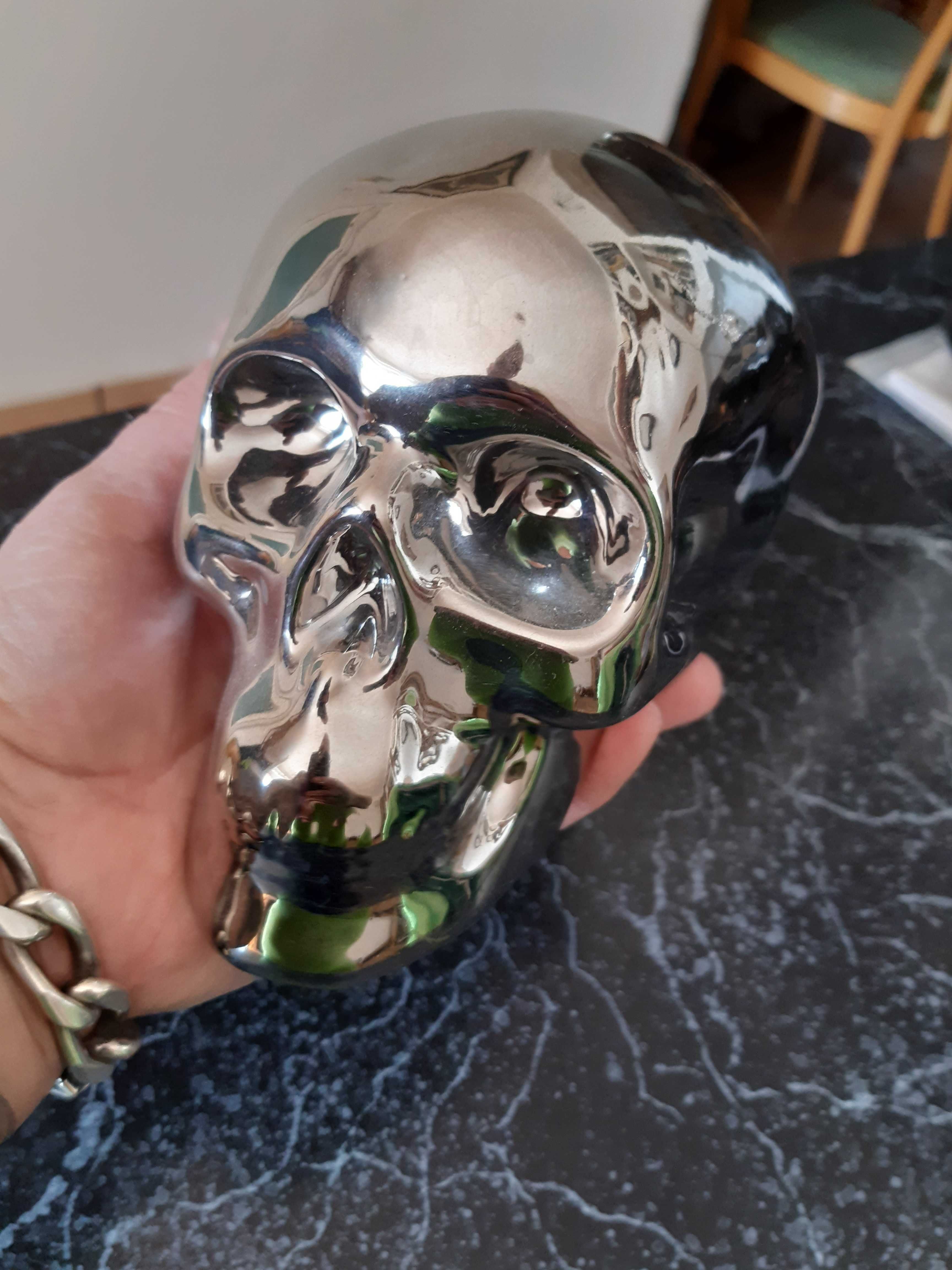 Pusculita craniu din cearamica gri metalizat, lung 16cm, camera copil